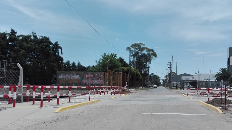 Habilitaron dos cruces de vías del Ferrocarril Roca